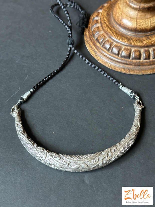 Silver Carved Hasli Necklace
