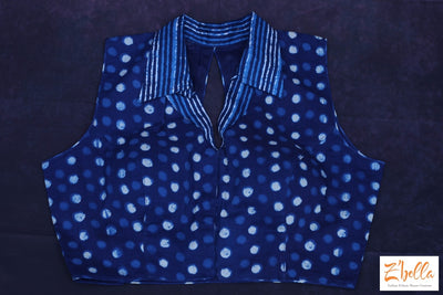 Sleeveless Indigo Print Colar Blouse Blouse