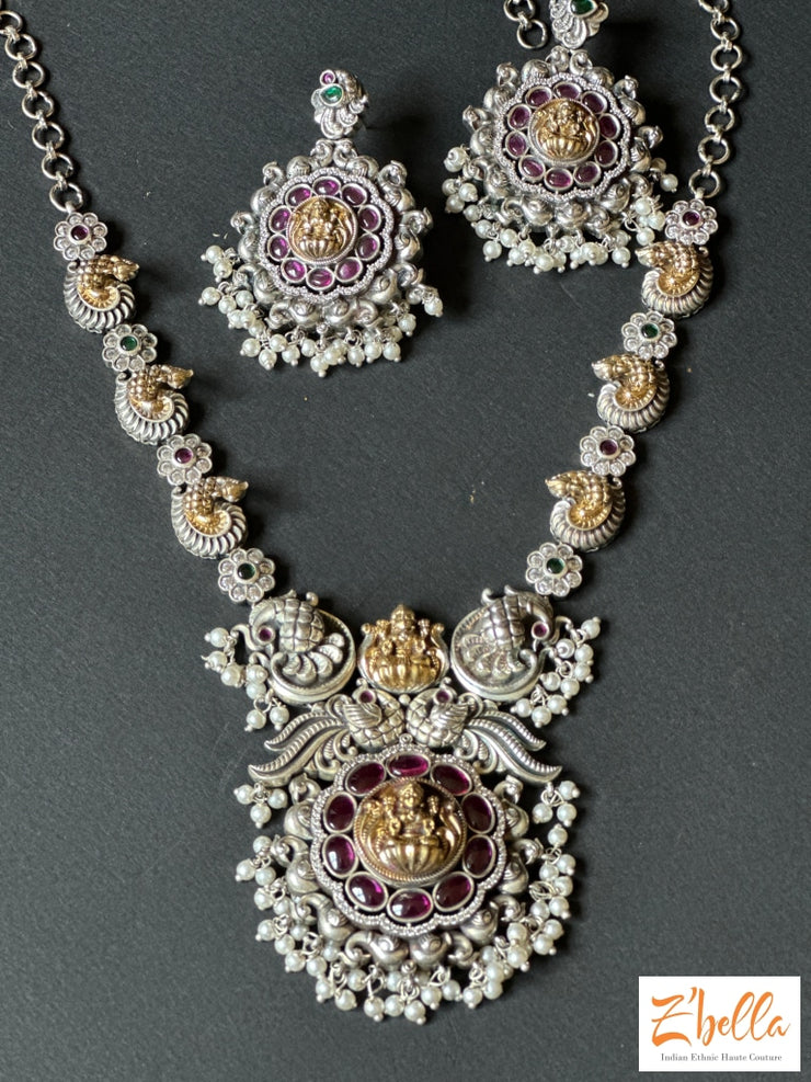 Victorian Finish Dual Tone Necklace With Kemp Stones And Earring Necklace