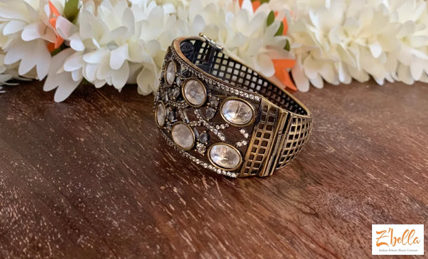 Victorian Finish Openable Bracelet Bangles