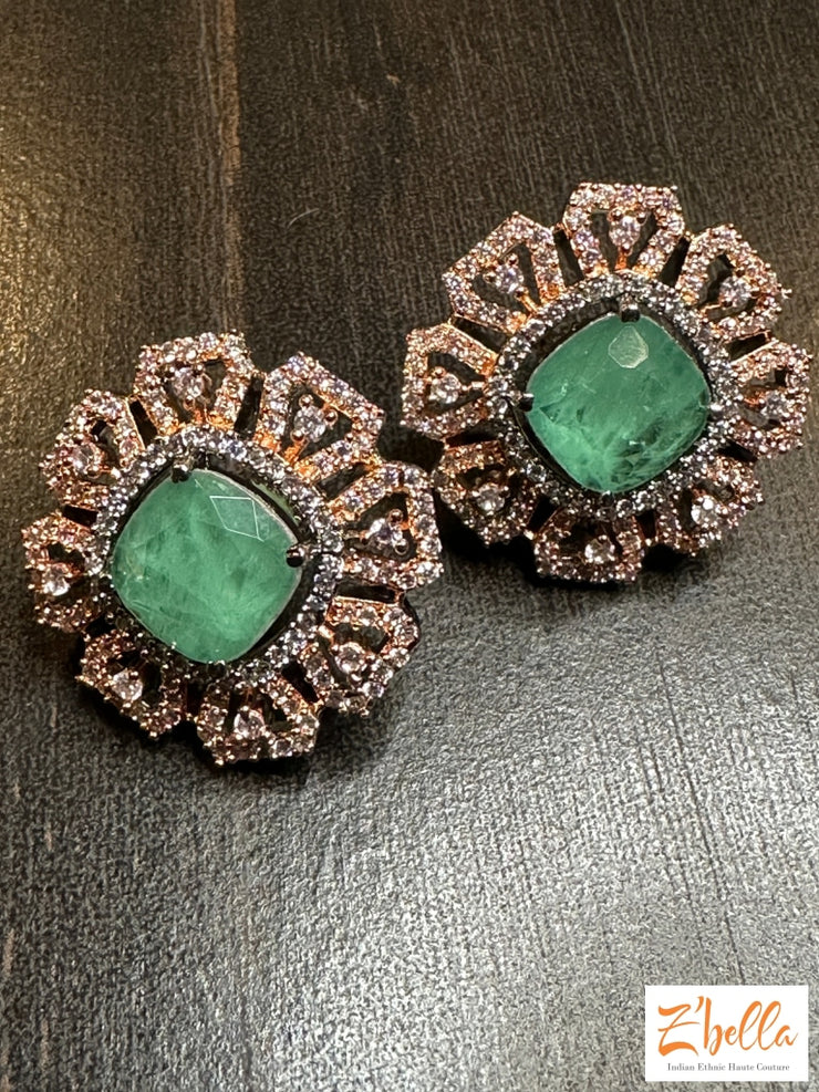 Victorian Finish Pendant And Earring Mint Green Stone Necklace